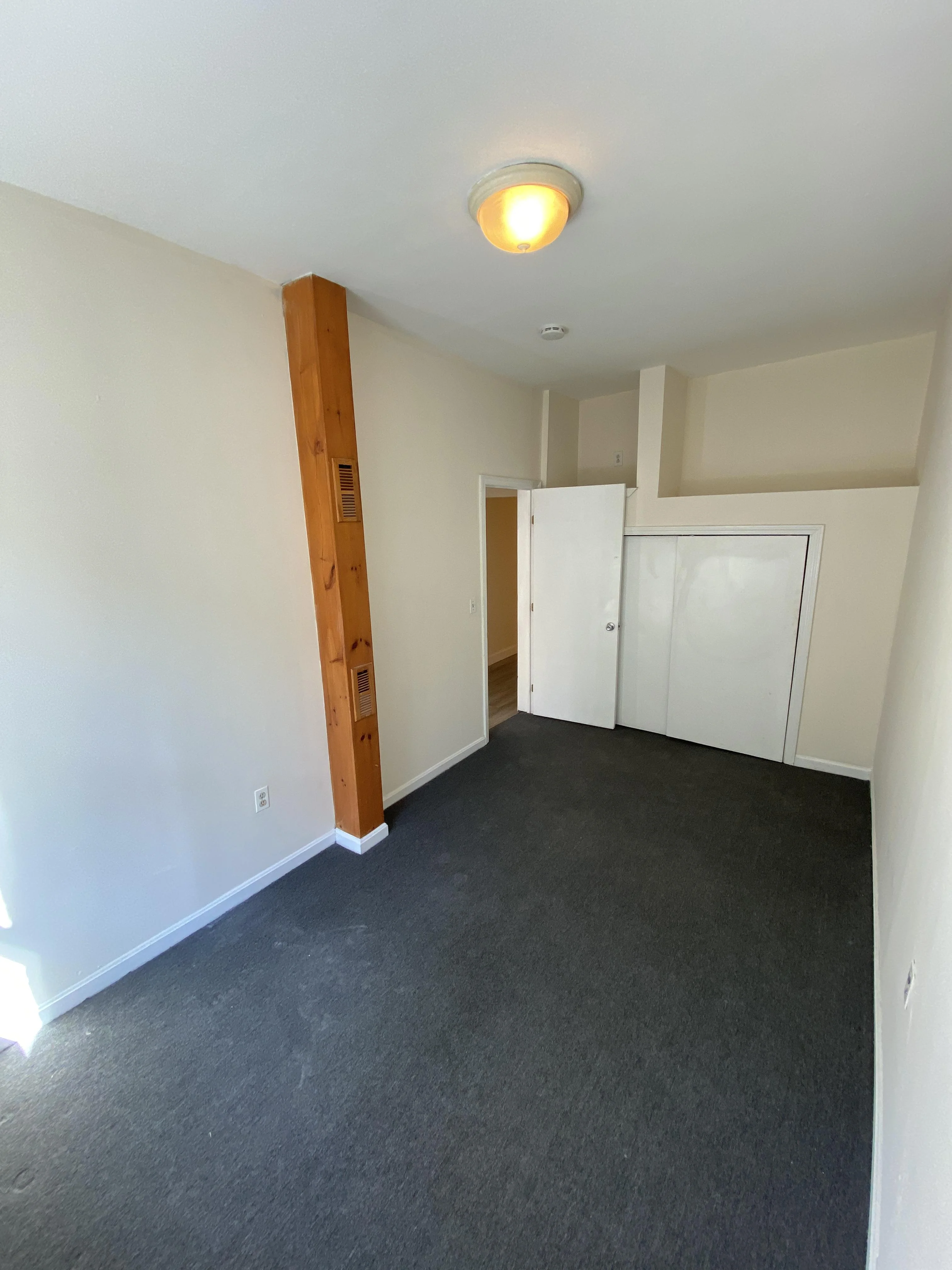3 bed, 1.5 bath apartment for rent at 27 Aberdeen St Unit 4C, Fenway — photo 3 of 6