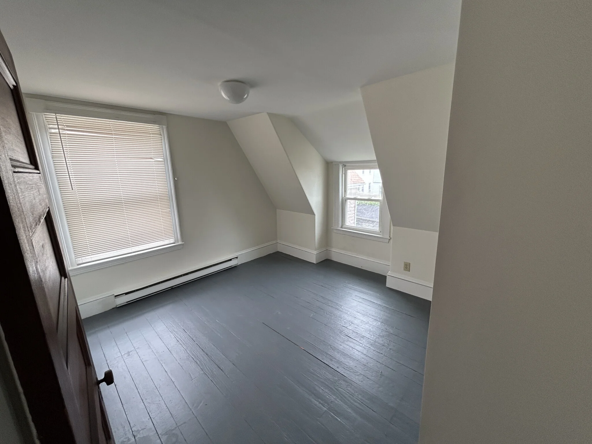 4 bed, 1 bath apartment for rent at 27 Albion St Unit 1, Powder House Square — photo 23 of 25