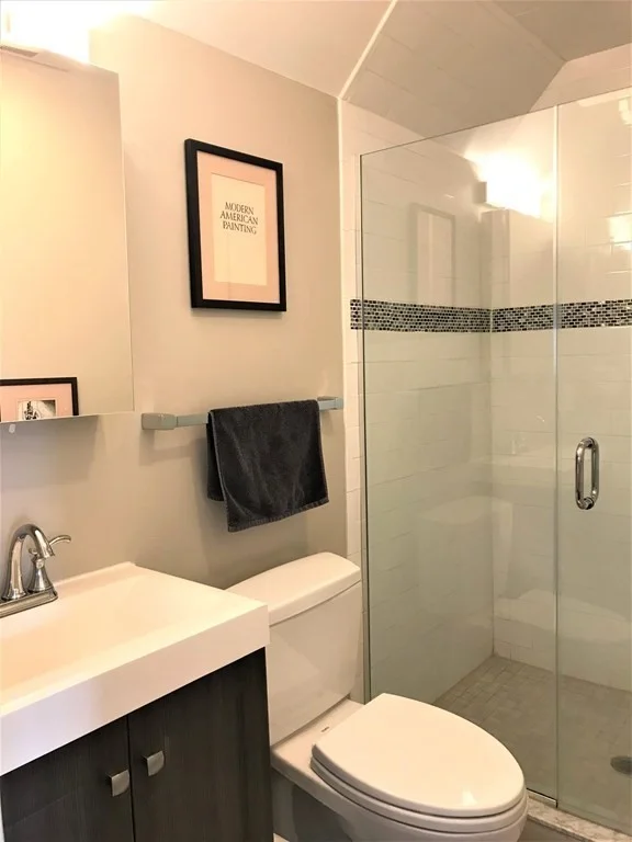 2 bed, 2 bath apartment for rent at 27 Albion St Unit 3, Powder House Square — photo 19 of 24