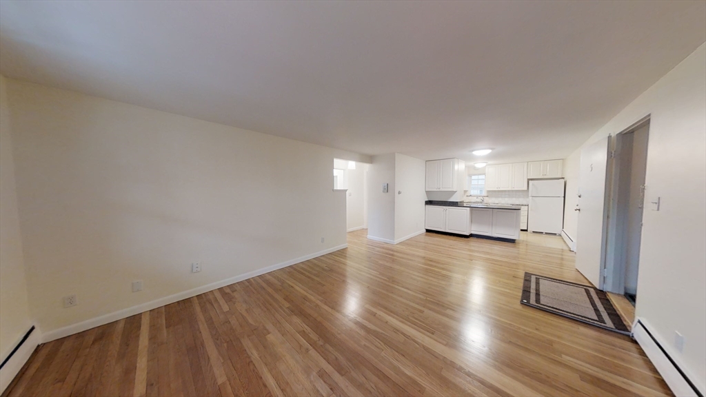2 bed, 1 bath apartment for rent at 27 Arlington Rd Unit 5, Woburn — photo 2 of 12