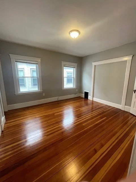 3 bed, 1 bath apartment for rent at 27 Austin St Unit 27, Milton — photo 9 of 15