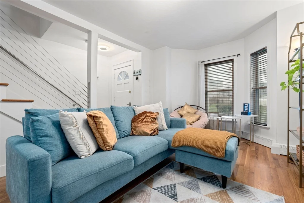 2 bed, 1.5 bath apartment for rent at 27 Ballou Ave Unit 27, Dorchester — photo 2 of 32