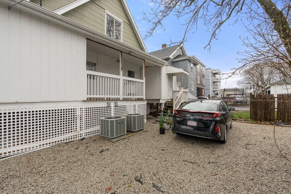 2 bed, 1.5 bath apartment for rent at 27 Ballou Ave Unit 27, Dorchester — photo 32 of 32