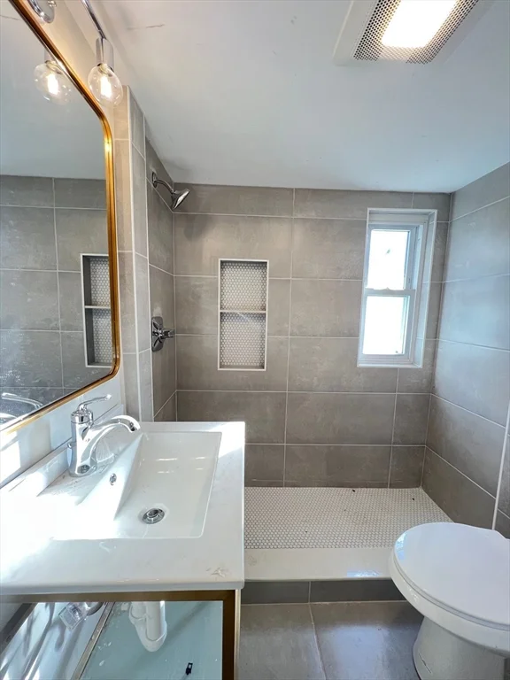 2 bed, 1 bath apartment for rent at 27 Barry St Unit 2R, Montclair — photo 12 of 24