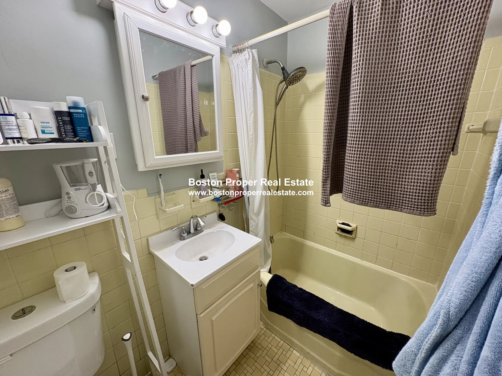 1 bed, 1 bath apartment for rent at 27 Bay State Rd Unit 2FF, Fenway — photo 8 of 13