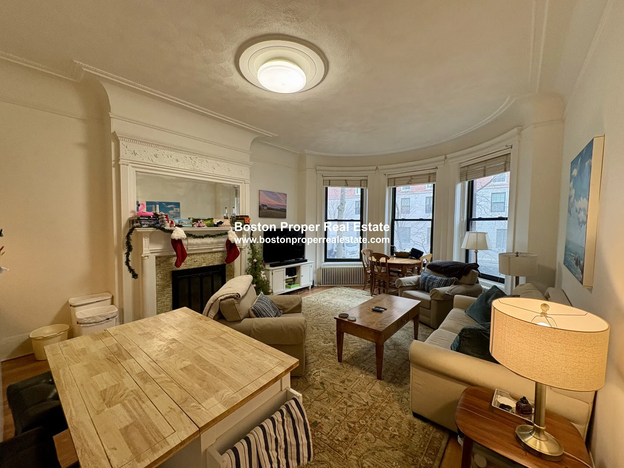 1 bed, 1 bath apartment for rent at 27 Bay State Rd Unit 2FF, Fenway