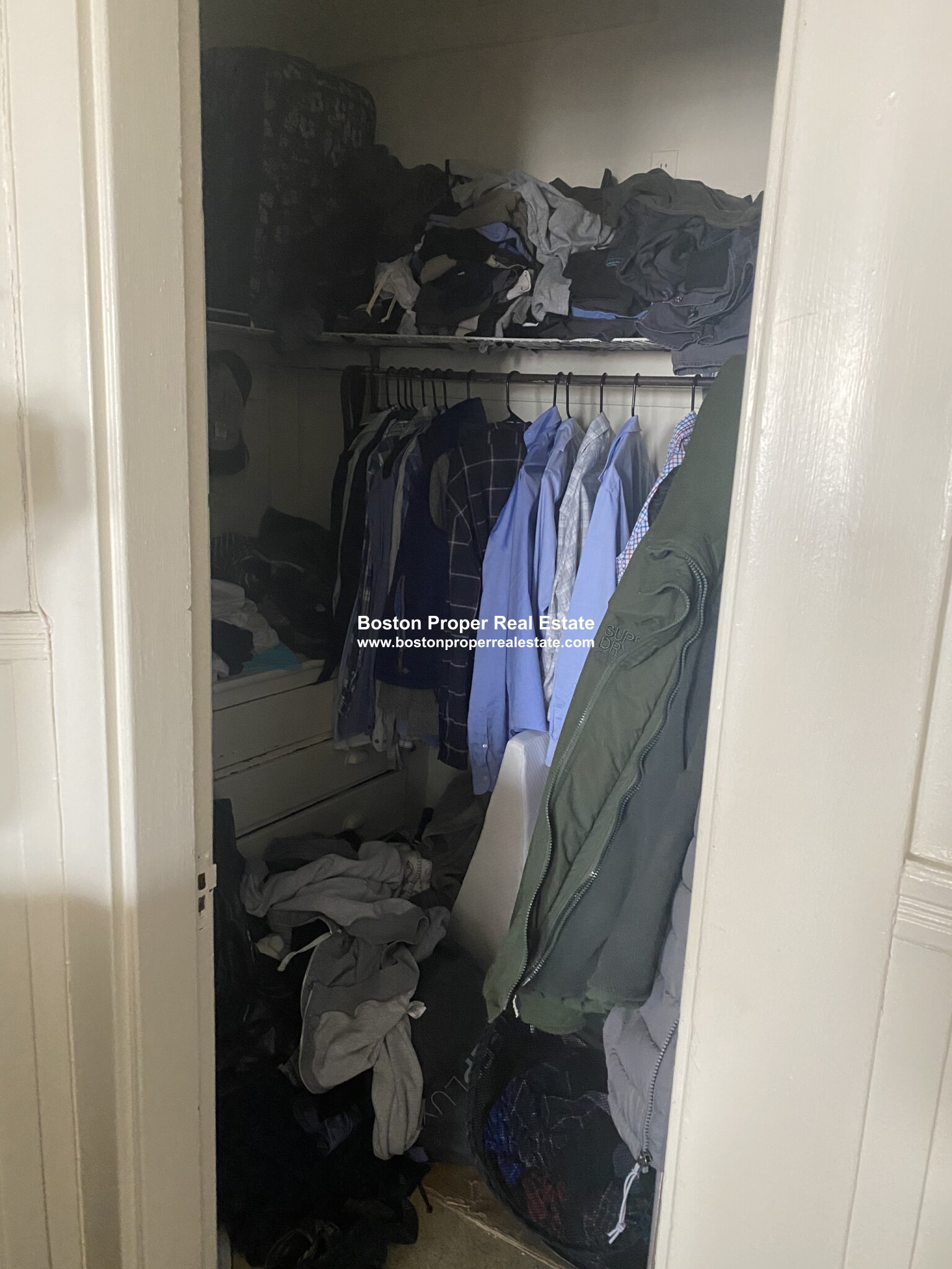 Studio bed, 1 bath apartment for rent at 27 Bay State Rd Unit 4R, Fenway — photo 4 of 10