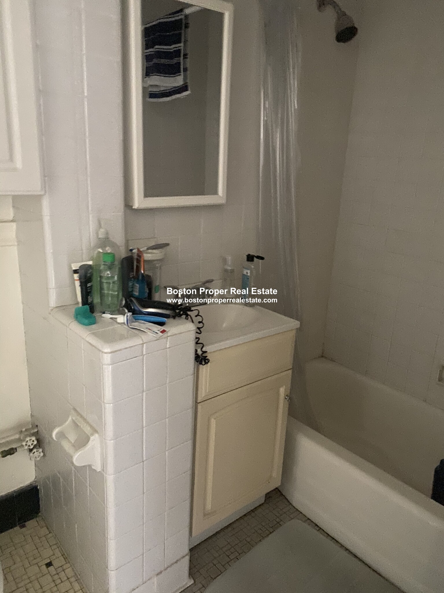 Studio bed, 1 bath apartment for rent at 27 Bay State Rd Unit 4R, Fenway — photo 7 of 10