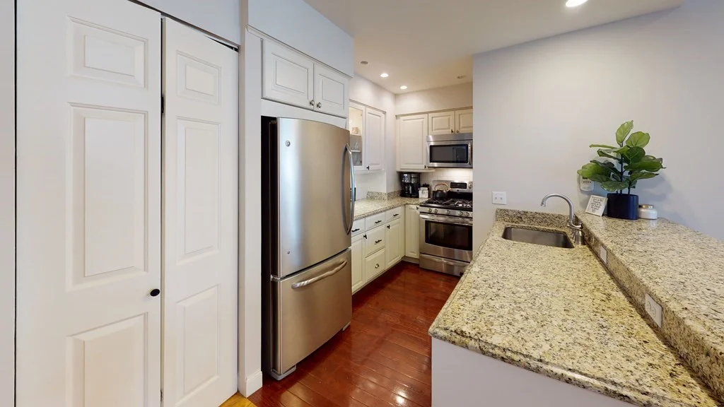 1 bed, 1 bath apartment for rent at 27 Bowdoin St Unit 1B, Beacon Hill — photo 15 of 17