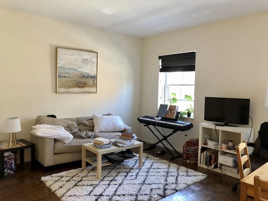 1 bed, 1 bath apartment for rent at 27 Bowdoin St Unit 2A, Beacon Hill — photo 6 of 17