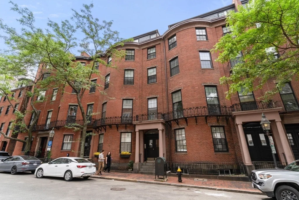 1 bed, 1 bath apartment for rent at 27 Bowdoin St Unit 2B, Beacon Hill — photo 13 of 13