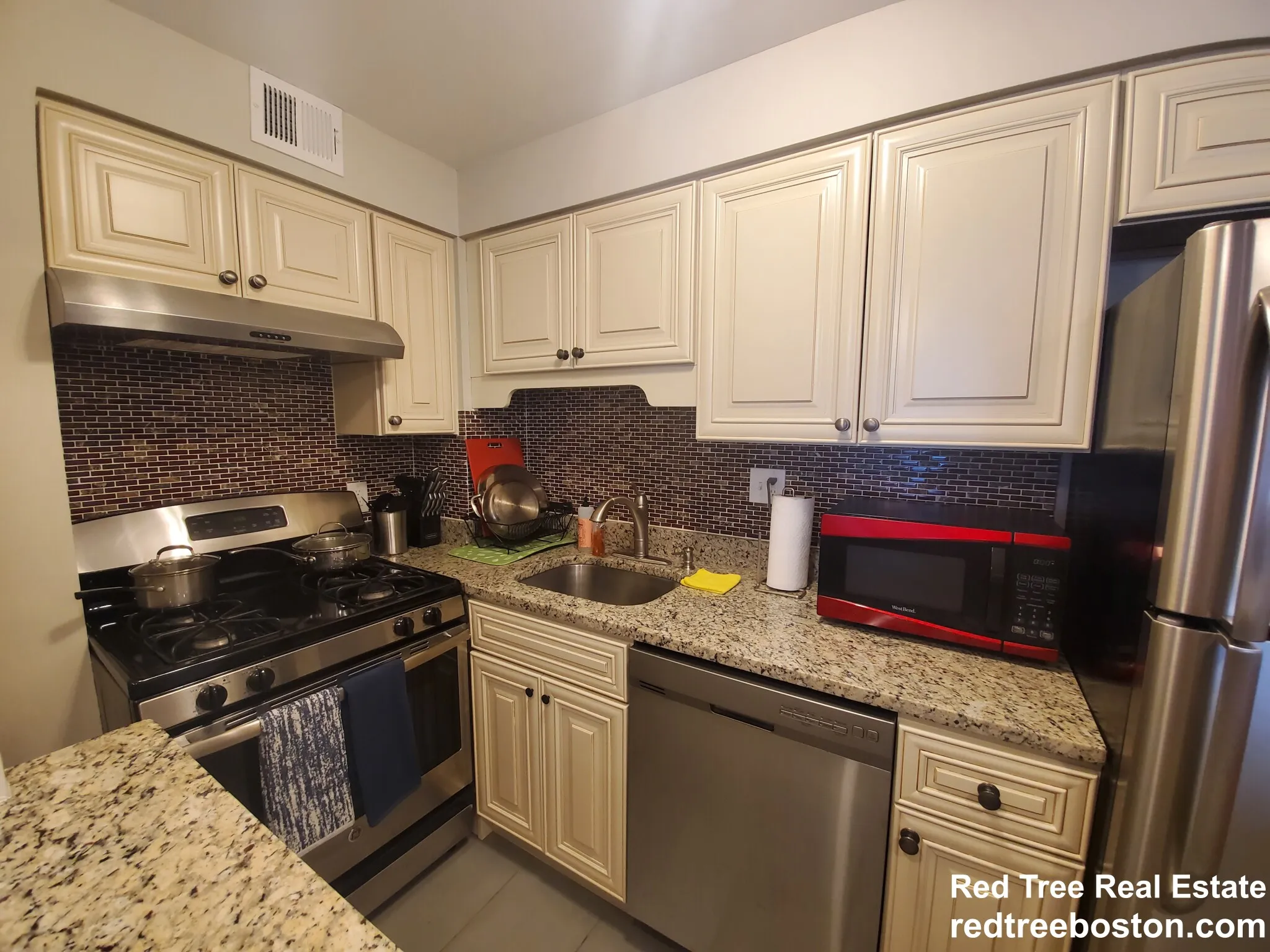 1 bed, 1 bath apartment for rent at 27 Bowdoin St Unit 5A, Beacon Hill — photo 14 of 24