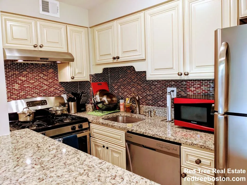1 bed, 1 bath apartment for rent at 27 Bowdoin St Unit 5A, Beacon Hill — photo 6 of 24
