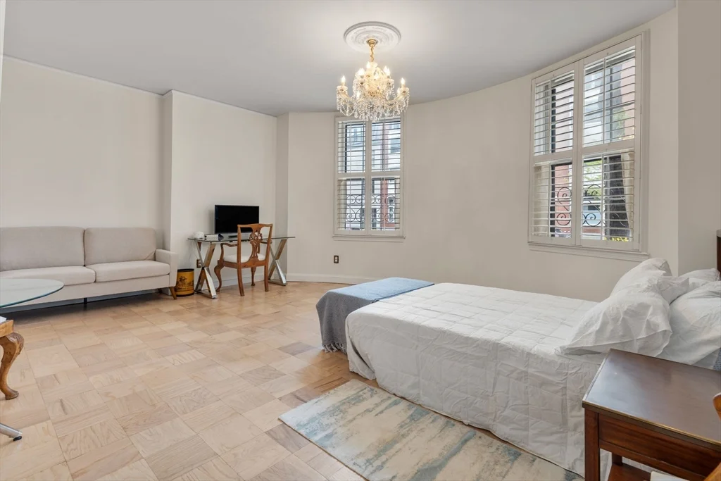 Studio bed, 1 bath apartment for rent at 27 Bowdoin Unit 1C, Beacon Hill — photo 7 of 21