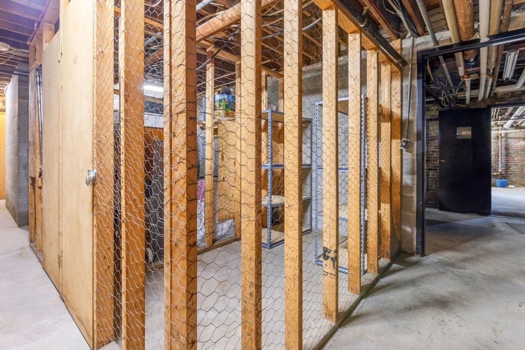 Studio bed, 1 bath apartment for rent at 27 Bowdoin Unit 1C, Beacon Hill — photo 12 of 21