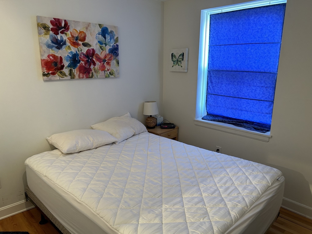 2 bed, 2 bath apartment for rent at 27 Bowdoin Unit 4 CD, Beacon Hill — photo 5 of 16