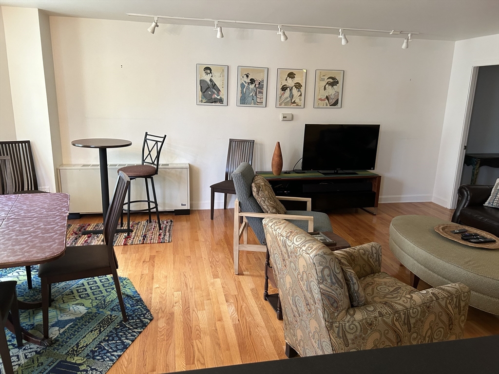 2 bed, 2 bath apartment for rent at 27 Bowdoin Unit 4 CD, Beacon Hill — photo 12 of 16
