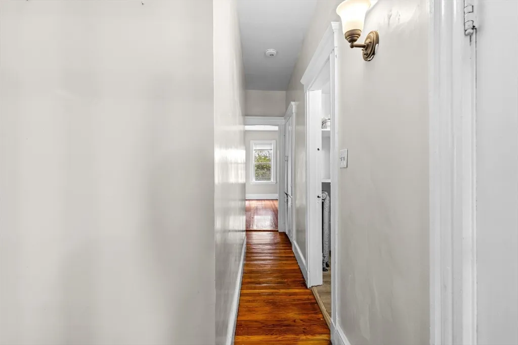 3 bed, 1 bath apartment for rent at 27 Brinsley St Unit 1, Roxbury — photo 11 of 16