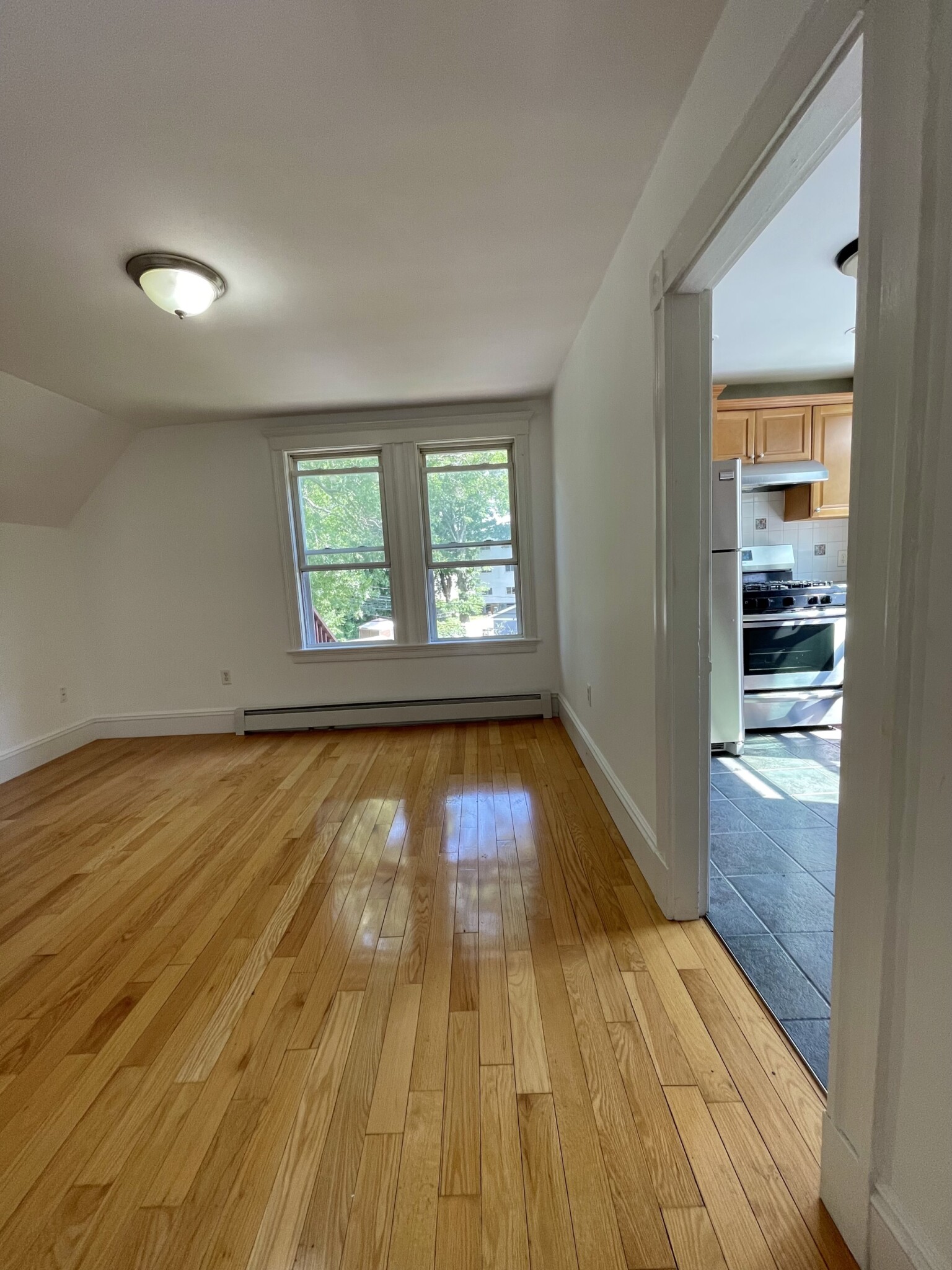 1 bed, 1 bath apartment for rent at 27 Brookview St Unit 3, Dorchester — photo 4 of 19