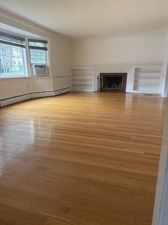 2 bed, 1 bath apartment for rent at 27 Buena Vista, Arlington — photo 4 of 20