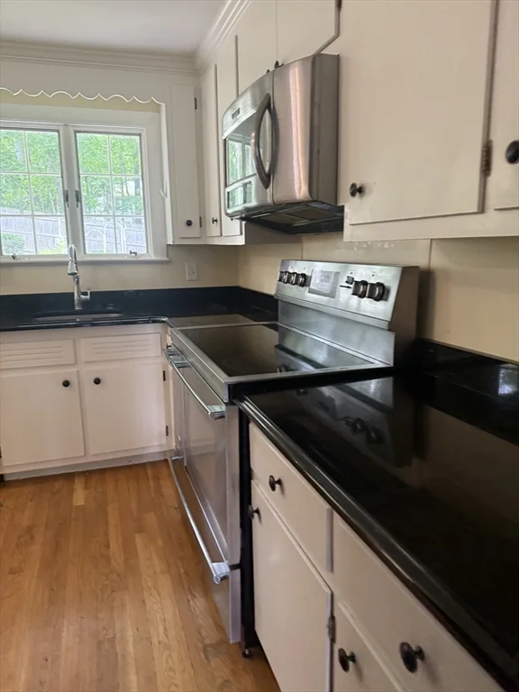 2 bed, 1 bath apartment for rent at 27 Buena Vista, Arlington — photo 15 of 20