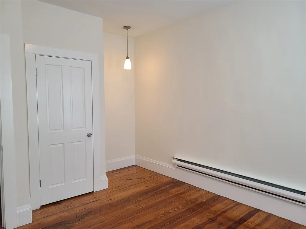 3 bed, 1 bath apartment for rent at 27 Buttonwood St Unit 3, Dorchester — photo 13 of 22