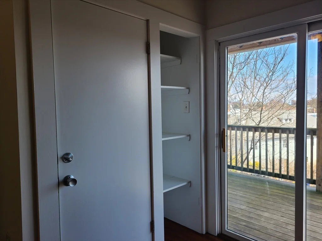 3 bed, 1 bath apartment for rent at 27 Buttonwood St Unit 3, Dorchester — photo 21 of 22