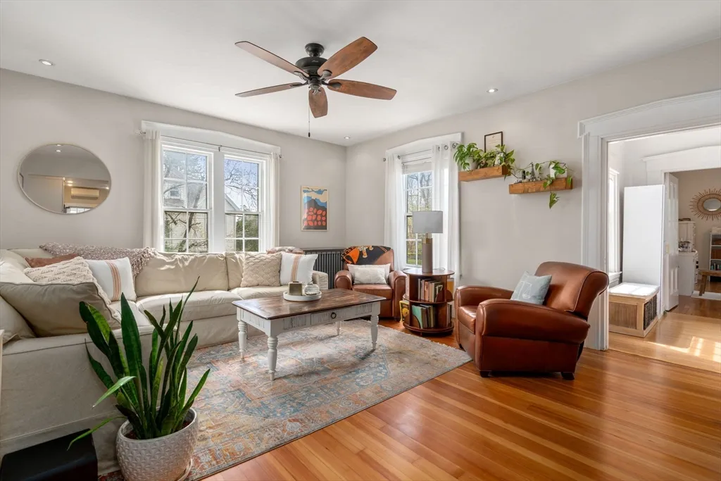 3 bed, 2 bath apartment for rent at 27 Champa St Unit 2, Newton — photo 8 of 16