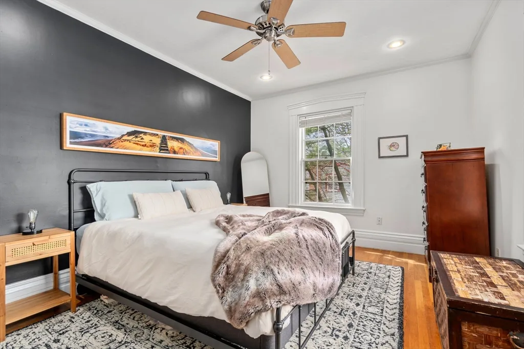3 bed, 2 bath apartment for rent at 27 Champa St Unit 2, Newton — photo 10 of 16