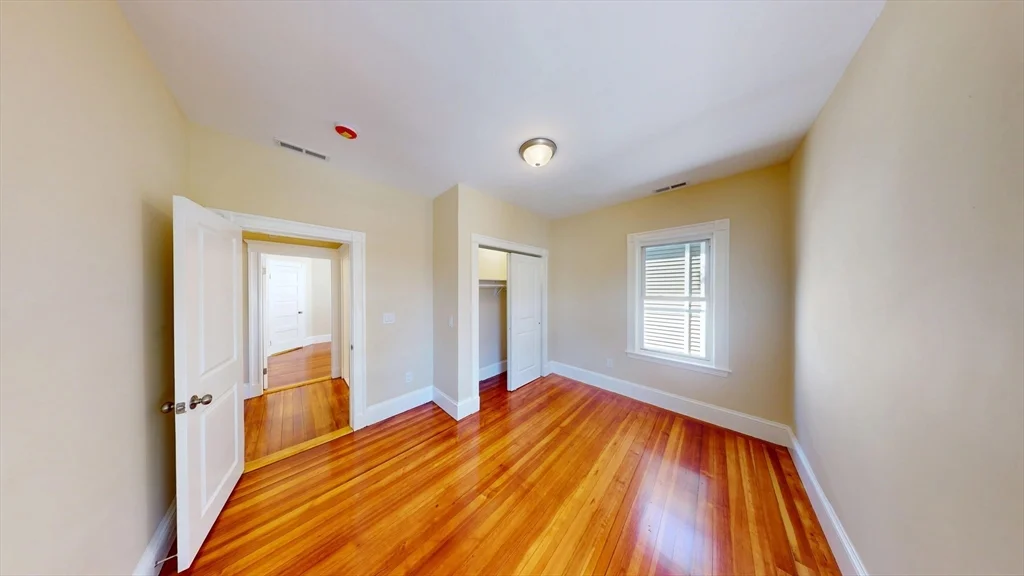 4 bed, 2 bath apartment for rent at 27 Champney Unit 1, Brighton — photo 12 of 17
