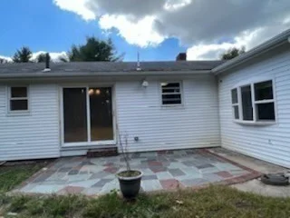 3 bed, 2 bath apartment for rent at 27 Charlesdale Rd, Medfield — photo 21 of 24