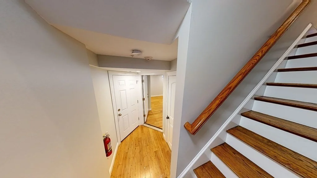 5 bed, 2 bath apartment for rent at 27 Chestnut Ave Unit 1, Jamaica Plain — photo 30 of 39