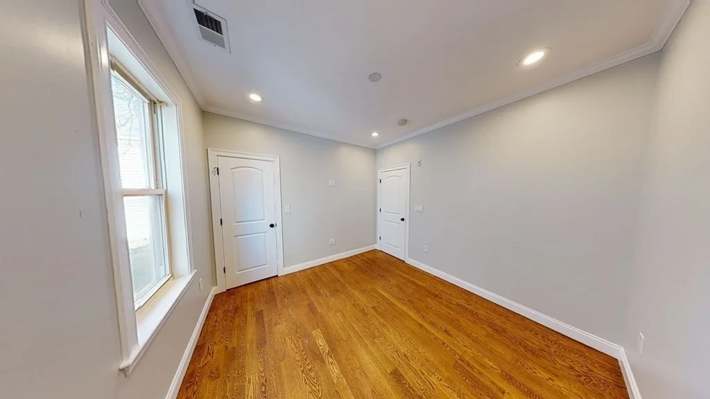 5 bed, 2 bath apartment for rent at 27 Chestnut Ave Unit 1, Jamaica Plain — photo 28 of 39