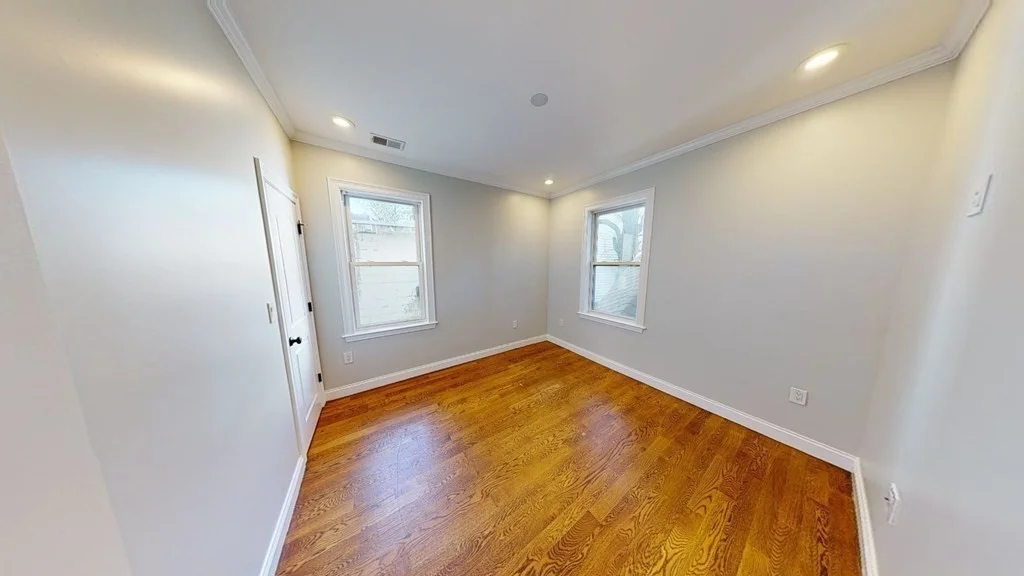 5 bed, 2 bath apartment for rent at 27 Chestnut Ave Unit 1, Jamaica Plain — photo 14 of 39