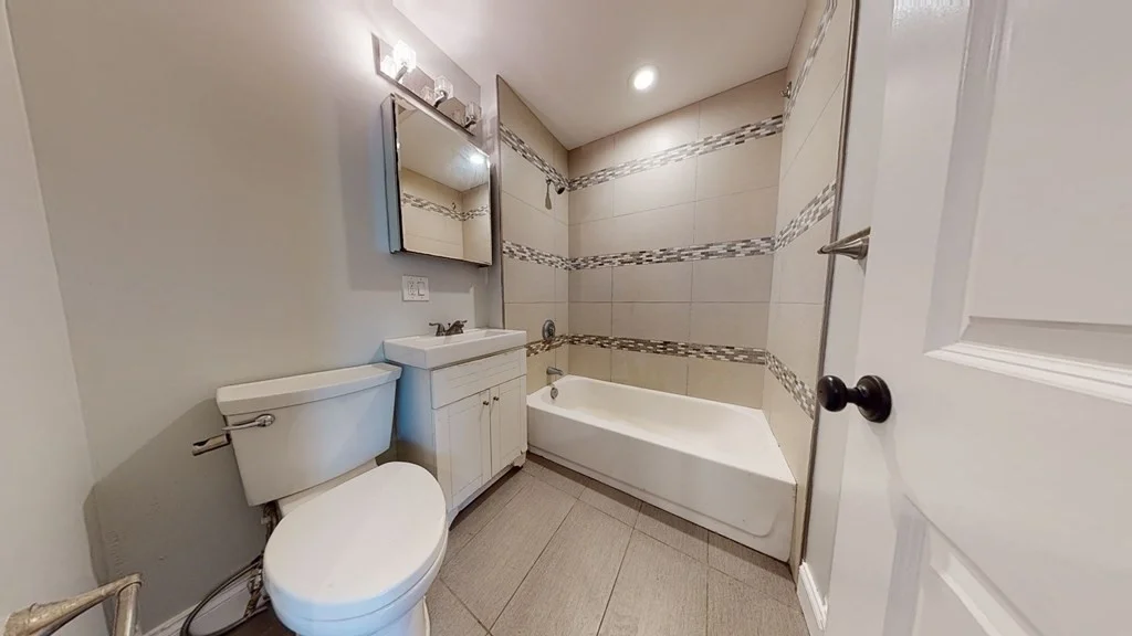 5 bed, 2 bath apartment for rent at 27 Chestnut Ave Unit 1, Jamaica Plain — photo 12 of 39