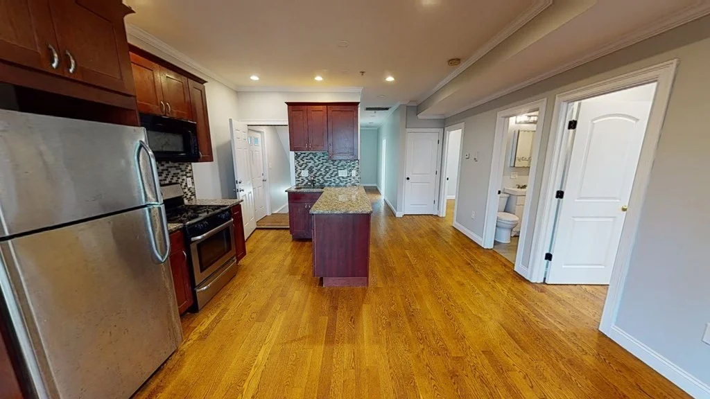 5 bed, 2 bath apartment for rent at 27 Chestnut Ave Unit 1, Jamaica Plain — photo 8 of 39