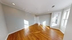 3 bed, 2 bath apartment for rent at 27 Chestnut Ave Unit 2, Jamaica Plain — photo 6 of 9