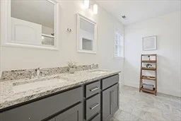 3 bed, 2 bath apartment for rent at 27 Cleary Cir Unit 27, Norfolk — photo 19 of 42