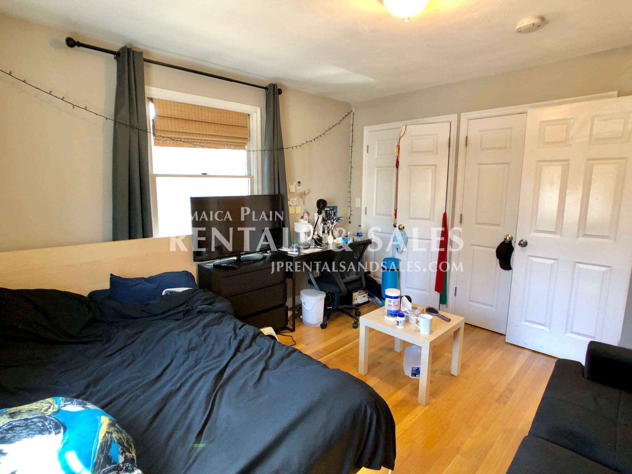 3 bed, 1.5 bath apartment for rent at 27 Clive St Unit A, Jamaica Plain — photo 19 of 19