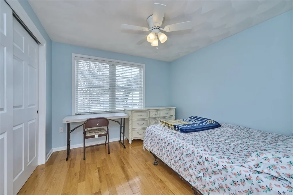 3 bed, 3 bath apartment for rent at 27 Cranberry Ln, Burlington — photo 18 of 39