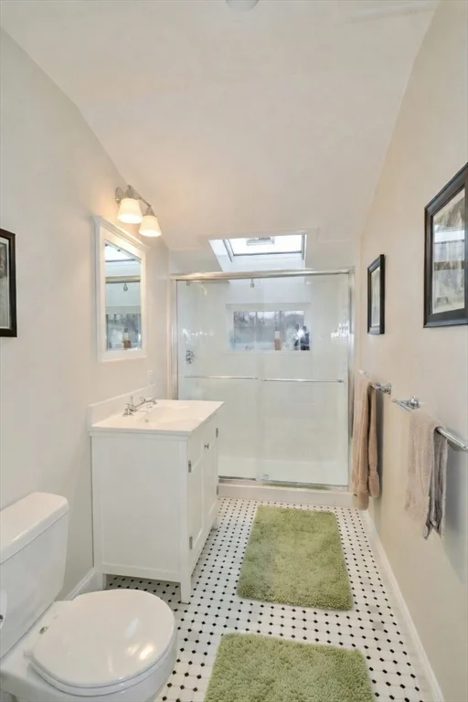 2 bed, 2 bath apartment for rent at 27 Crosby Rd Unit 2, Chestnut Hill — photo 6 of 7