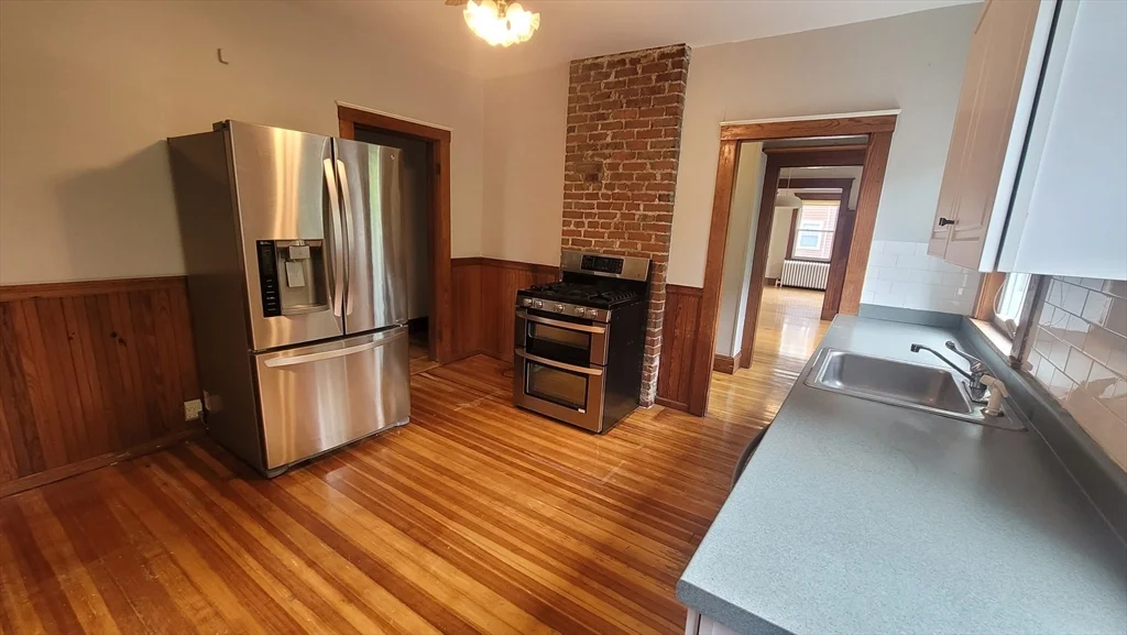2 bed, 1 bath apartment for rent at 27 Dane St Unit 1, Jamaica Plain — photo 15 of 17