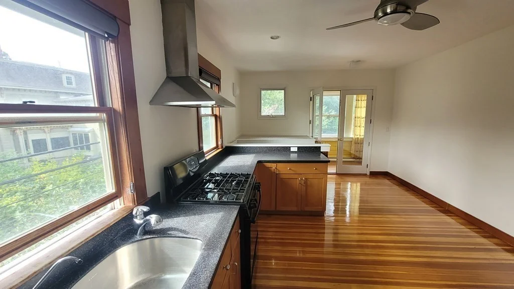 4 bed, 2 bath apartment for rent at 27 Dane St Unit 2/F, Jamaica Plain — photo 18 of 34