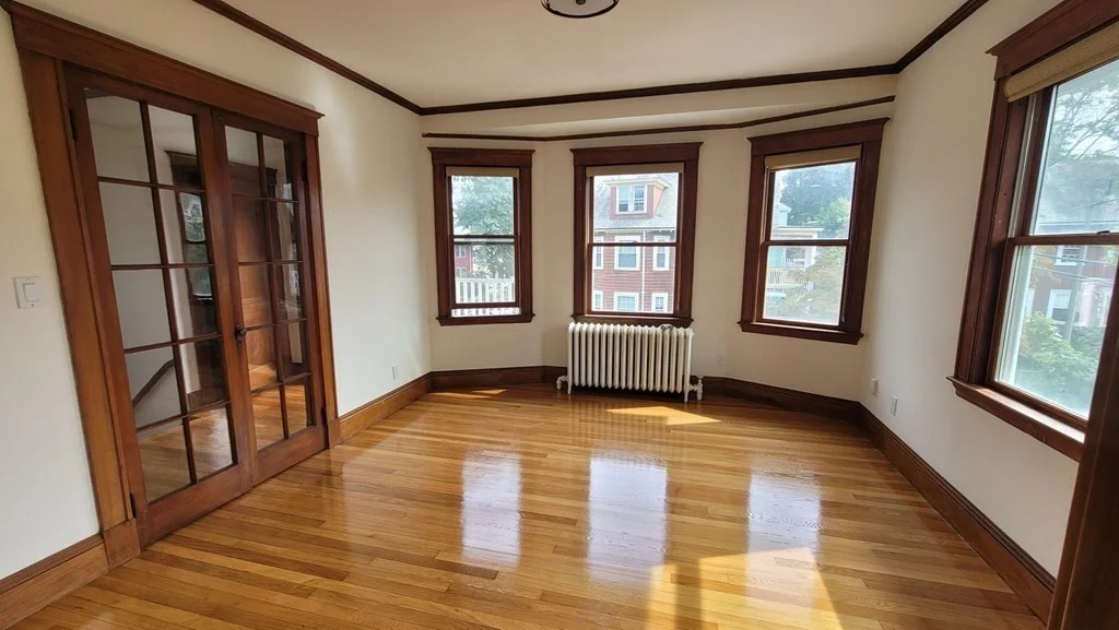 4 bed, 2 bath apartment for rent at 27 Dane St Unit 2/F, Jamaica Plain — photo 5 of 34
