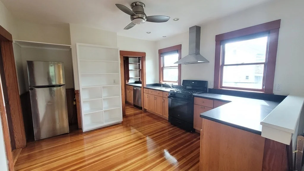 4 bed, 2 bath apartment for rent at 27 Dane St Unit 2/F, Jamaica Plain — photo 17 of 34