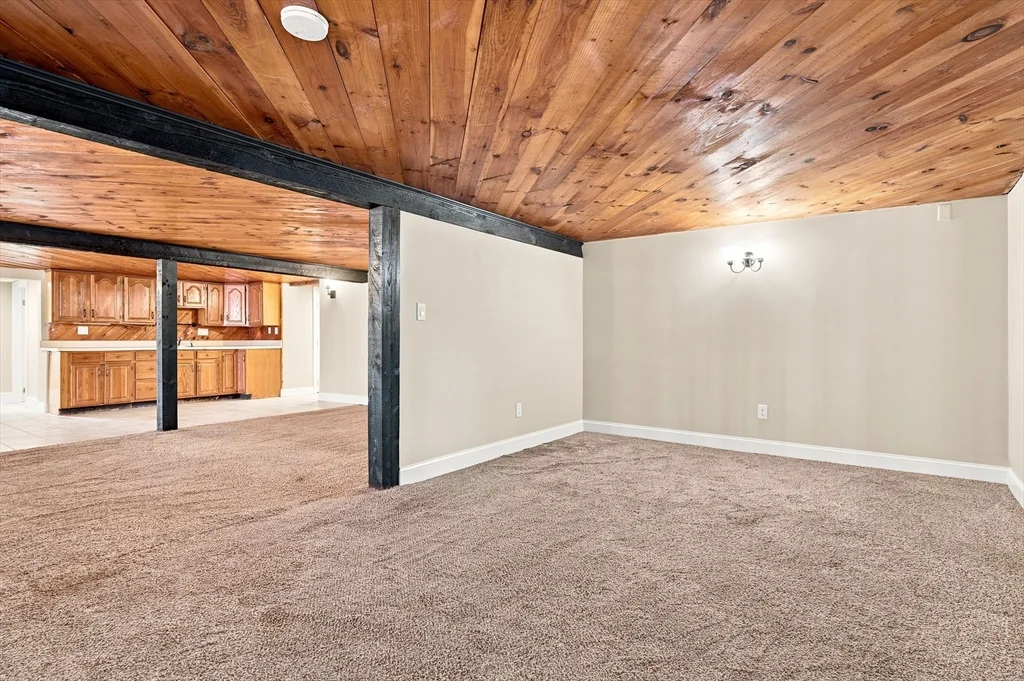 1 bed, 1 bath apartment for rent at 27 Davis Ave Unit B1, Wrentham — photo 9 of 17