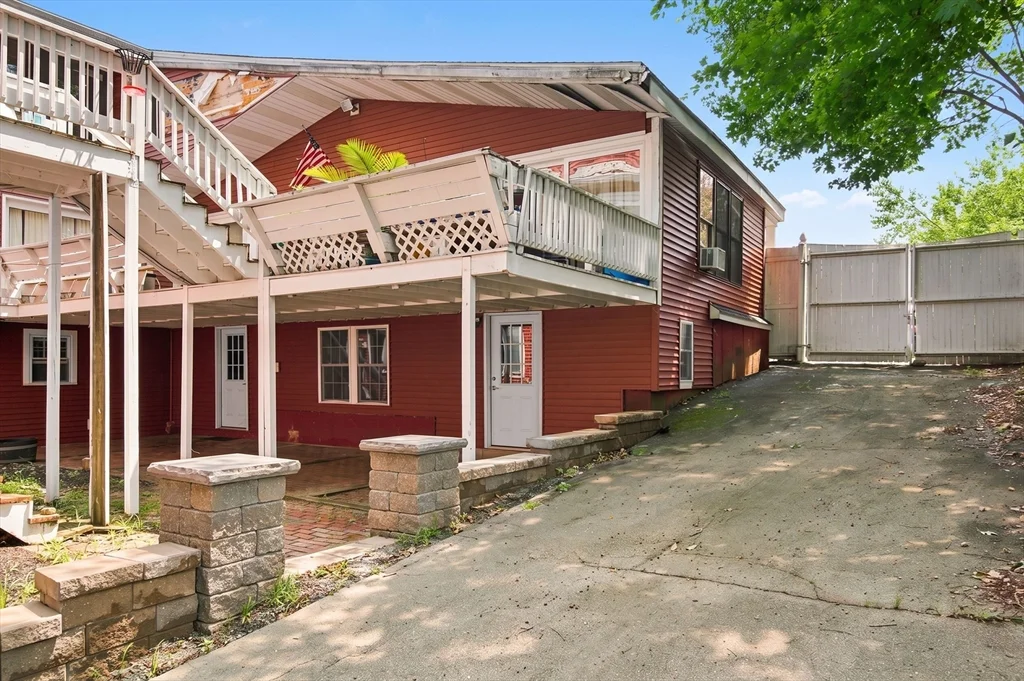 1 bed, 1 bath apartment for rent at 27 Davis Ave Unit B1, Wrentham