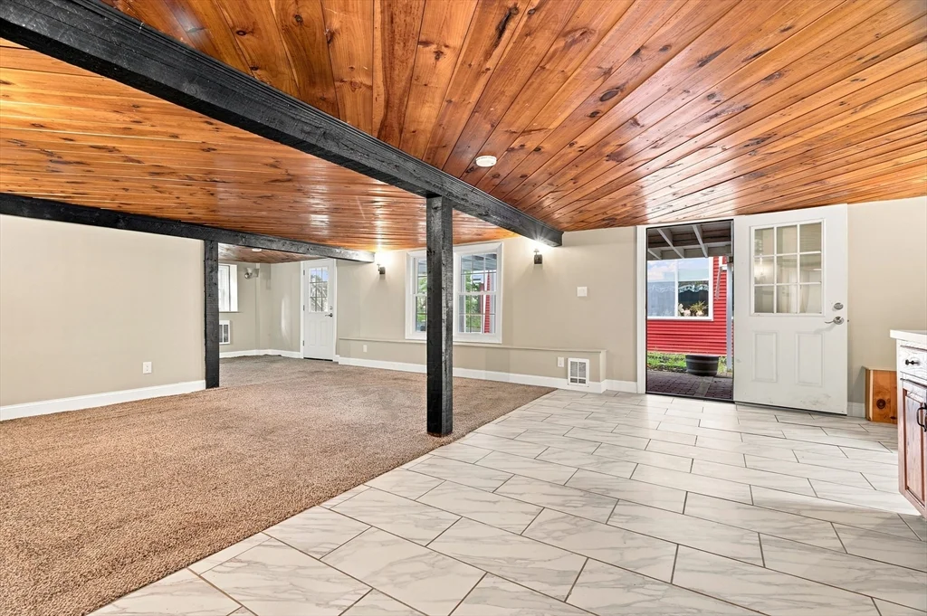 1 bed, 1 bath apartment for rent at 27 Davis Ave Unit B1, Wrentham — photo 12 of 17