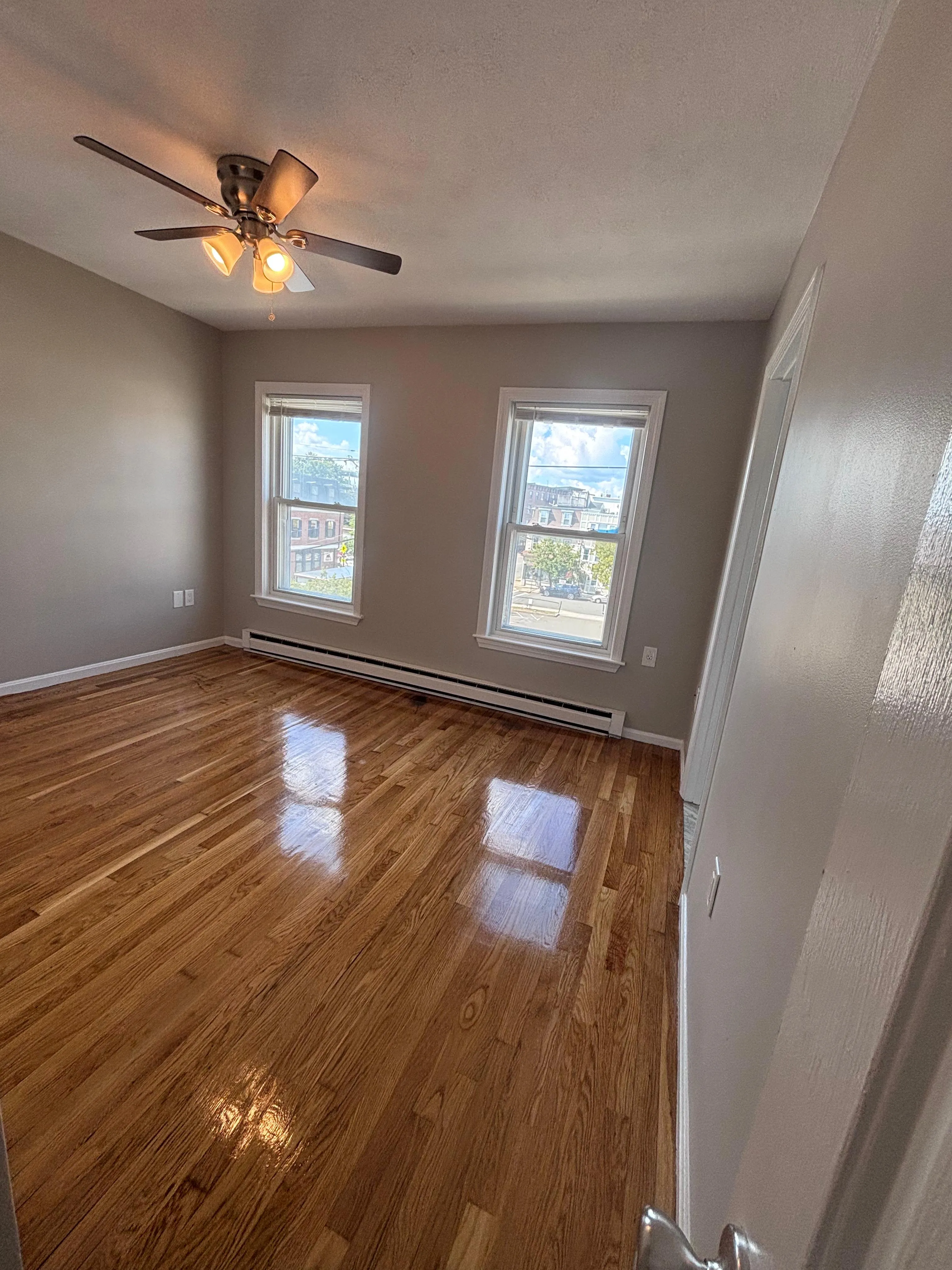1 bed, 1 bath apartment for rent at 27 Division St Unit 3, Chelsea — photo 3 of 4