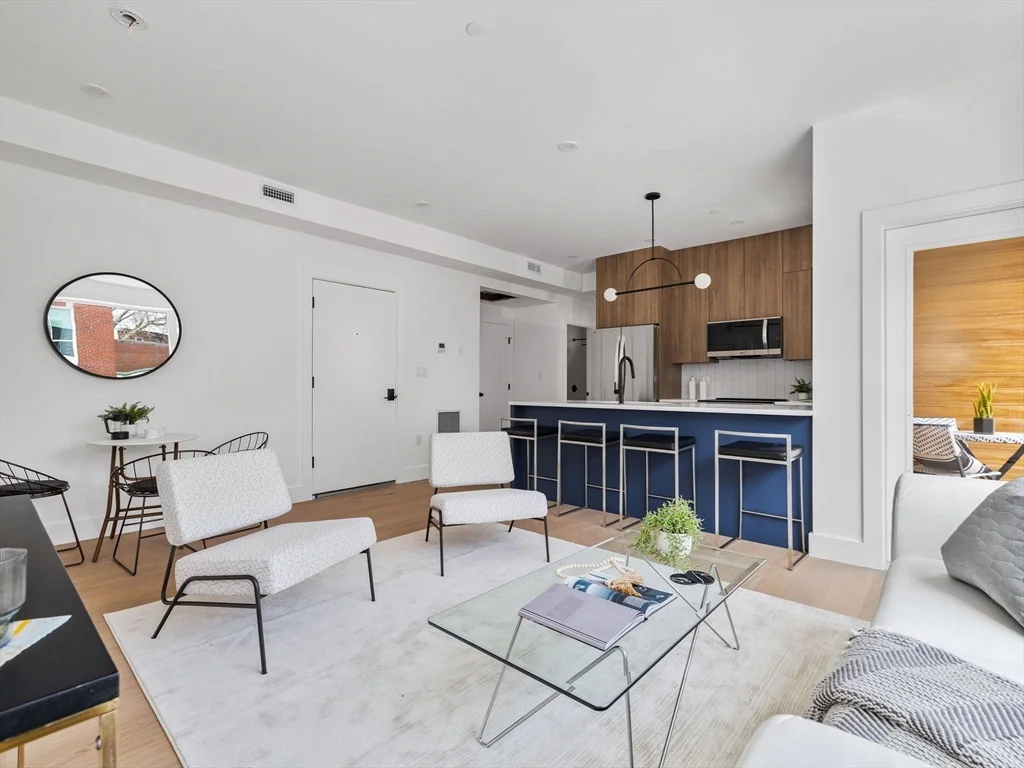 2 bed, 1 bath apartment for rent at 27 Dixwell Unit 11, Jamaica Plain — photo 9 of 24
